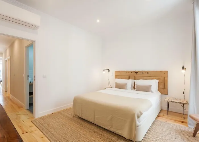 Apartment Your Bairro Alto *